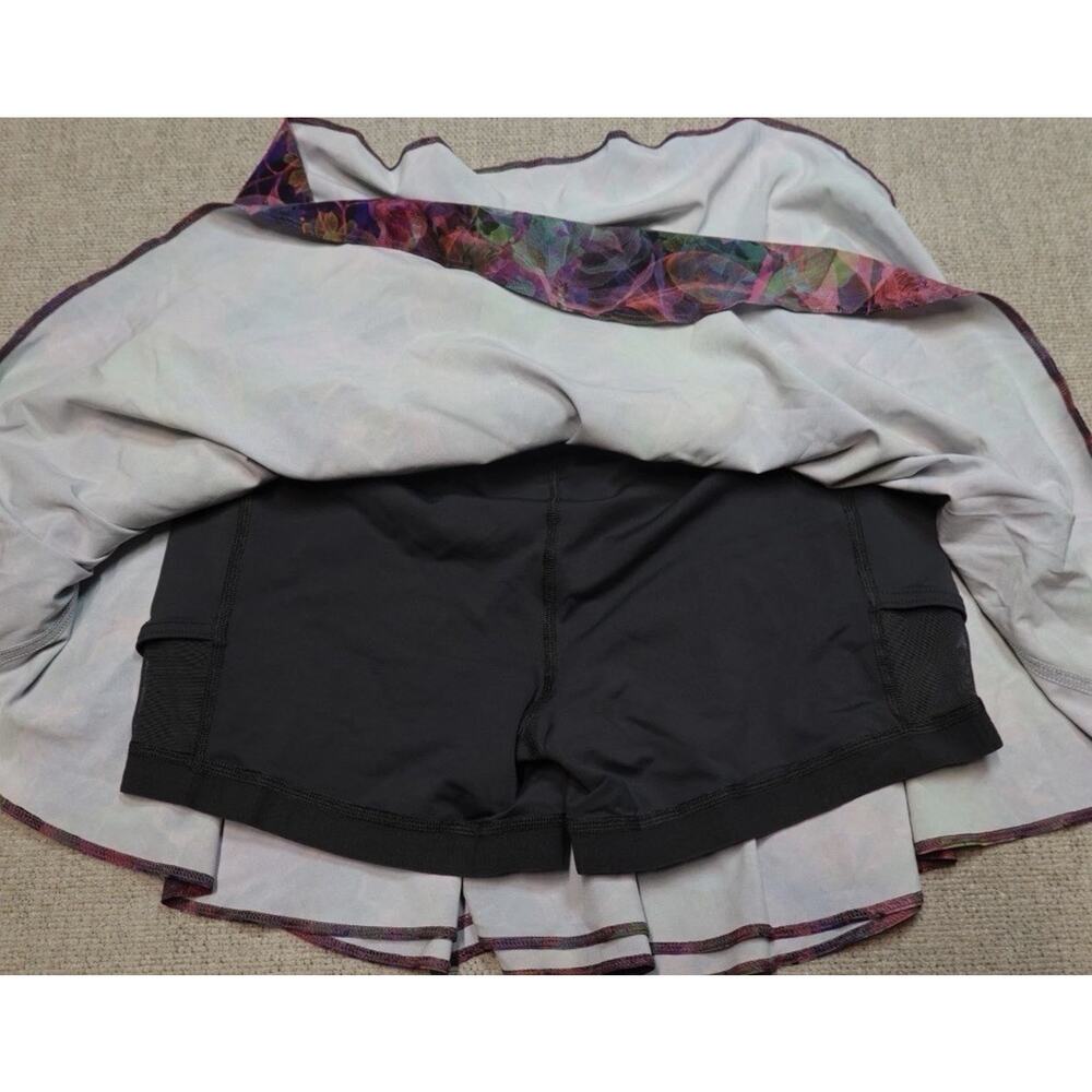 Lululemon Court Rival High-Rise Skirt Vivid Floral Stretch Tennis Size 4 - Picture 5 of 7
